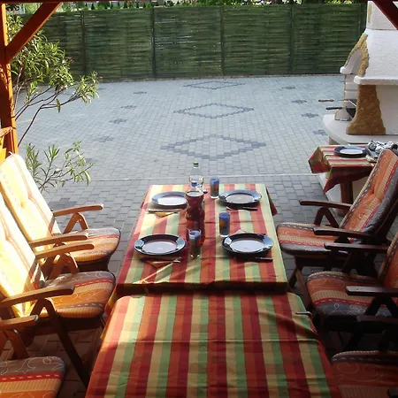 Homestay szállás Sárga Ház Balatonfüred